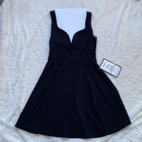 rose gold prom dress Mermaid Beaded Ruched Sequin Corset With Side Sli Lauren Conrad ** Color:Black/Taupe NEST AIR Pants